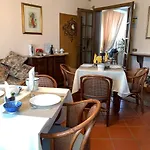 Al Borgo Bed and breakfast