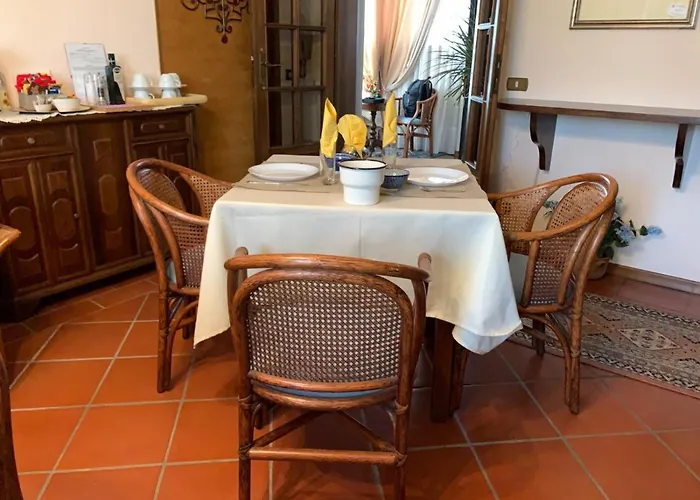 Al Borgo Bed and breakfast